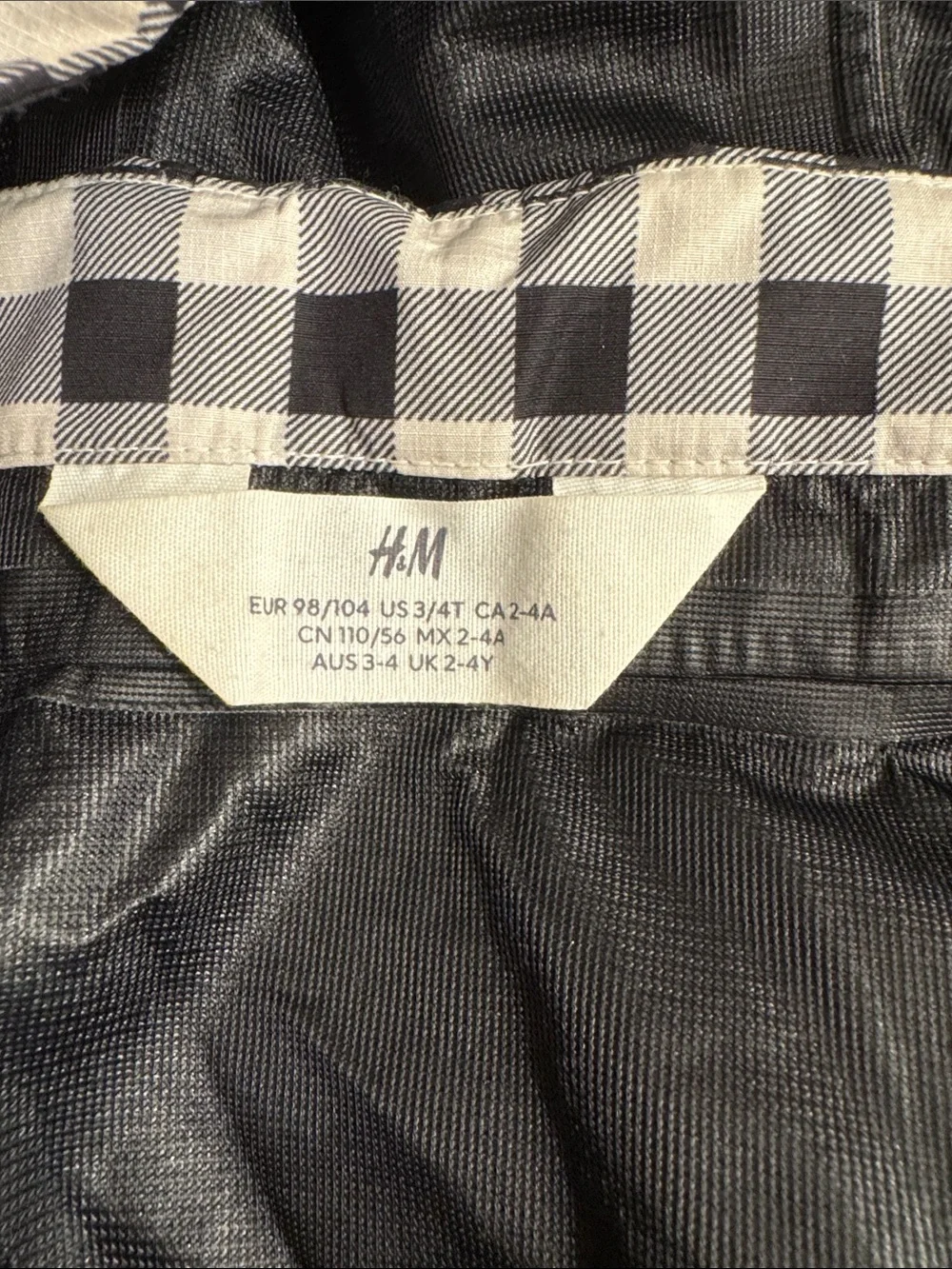 Lightweight Checked Windbreaker Raincoat with Detachable Hood